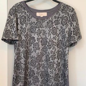 Loft, size M, gray/silver knit top